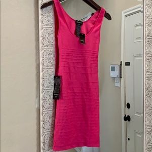 bebe Back Cut Out Shine Dress Size: Medium/Large